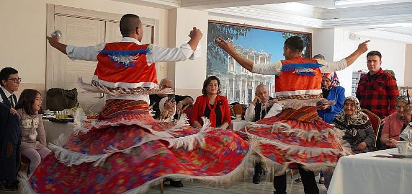 Huzurevinde Şenlik Var