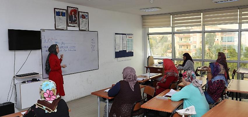 İELEV Okulları’na “Yılın Sürdürülebilir Eğitim Ödülü”