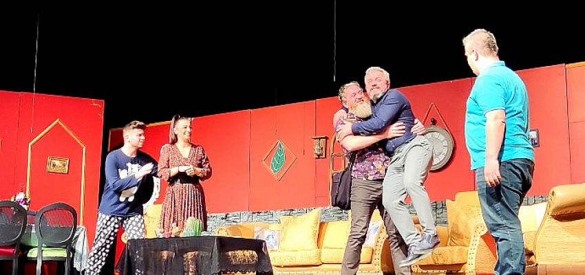 Kurtar Beni Damat Gölcüklüleri Kahkahaya Boğacak