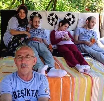 HALK ŞAİRİ DURSUN’A ŞİİR YRARIŞMASINDA 2 MANSİYON ÖDÜLÜ