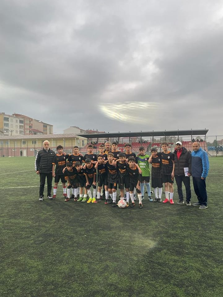  U LİGLERİNDE MEVLANASPOR FIRTINASI ESİYOR !