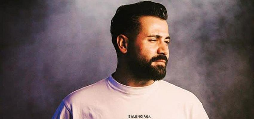 Adem Canbay yapımlarıyla müzik dünyasında dikkat çekiyor