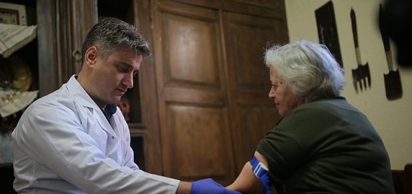 Konak Belediyesi’nin sağlık hizmetleri yüz güldürüyor