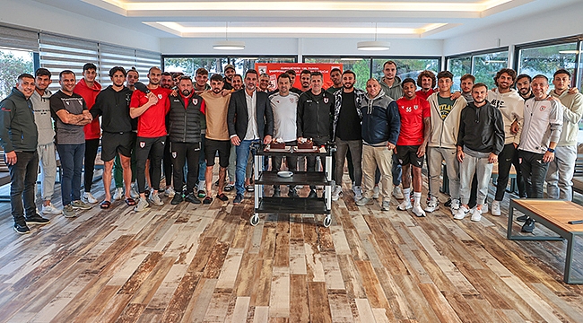 Samsunspor Taraftar Grupları Futbolcularla Bir Araya Geldi
