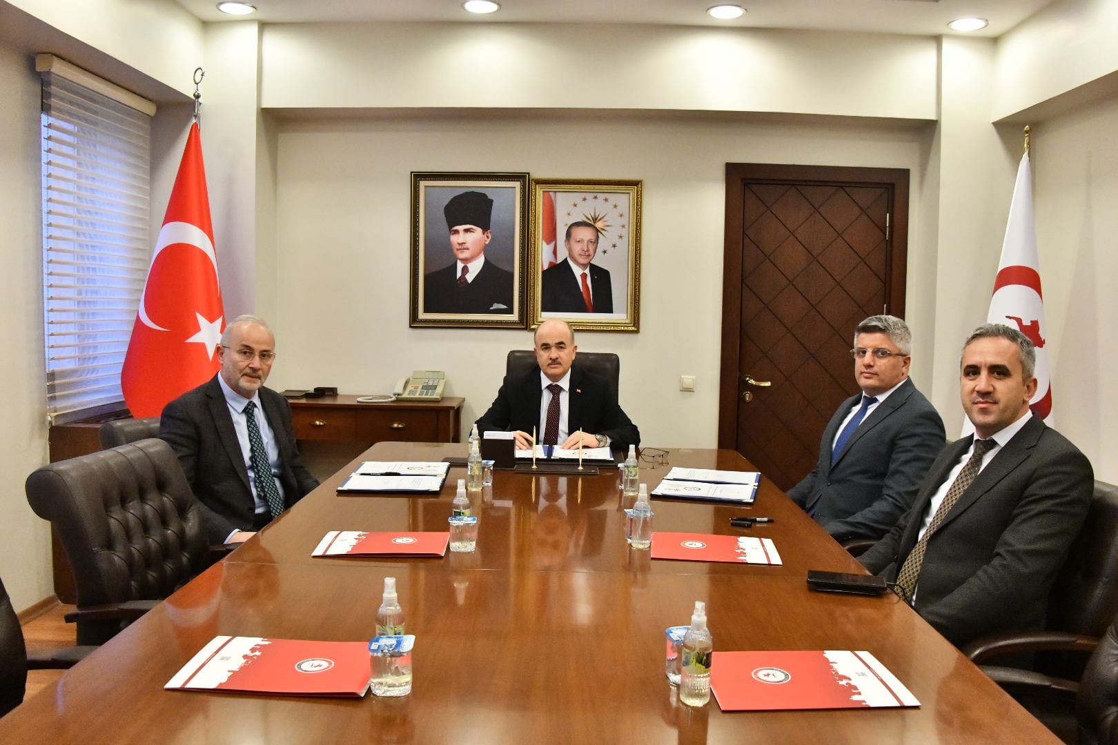 Vali Dağlı: “Bilgi ve teknoloji üretiminin hızlı bir şekilde ilerliyor”