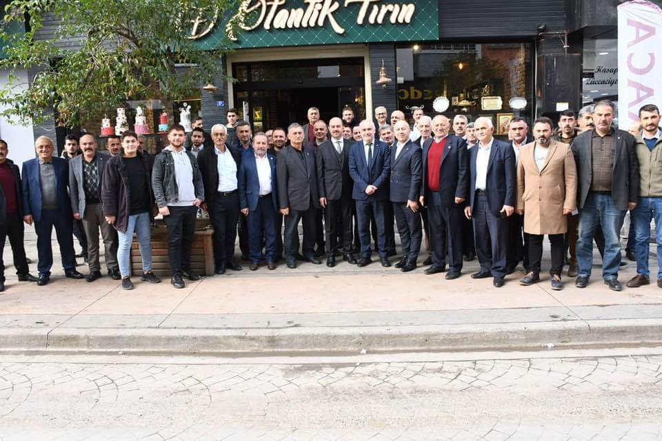 AK PARTİ TERME İLÇE TEŞKİLATI MUHTARLARLA BULUŞTU