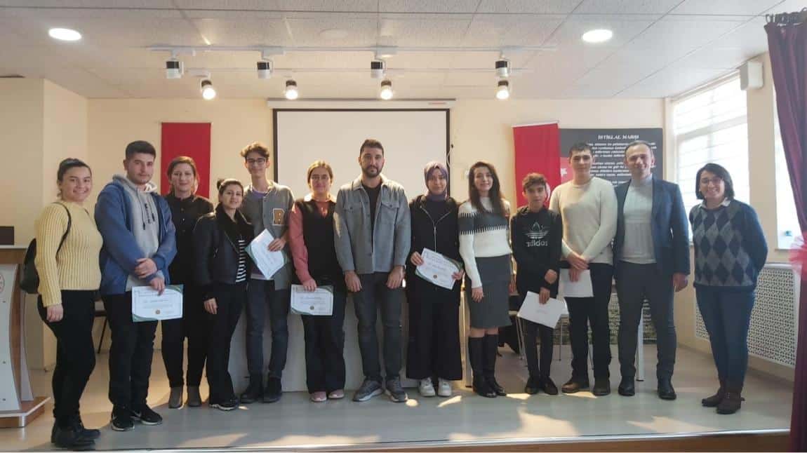 Mezun Öğrencilerin Başarı Hikayeleri