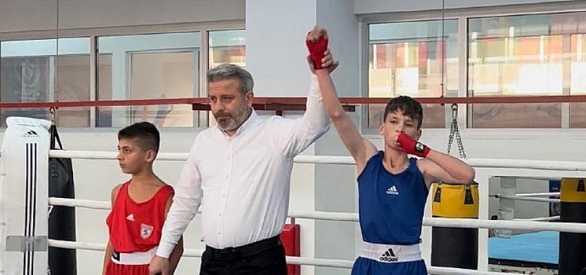 Canikli Sporculardan Tarihi Başarı