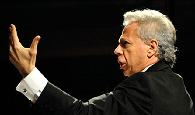 Cumhurbaşkanlığı Senfoni Orkestrası Duayen Şef Rengim Gökmen Yönetiminde İsmet İnönü’yğ Anıyor