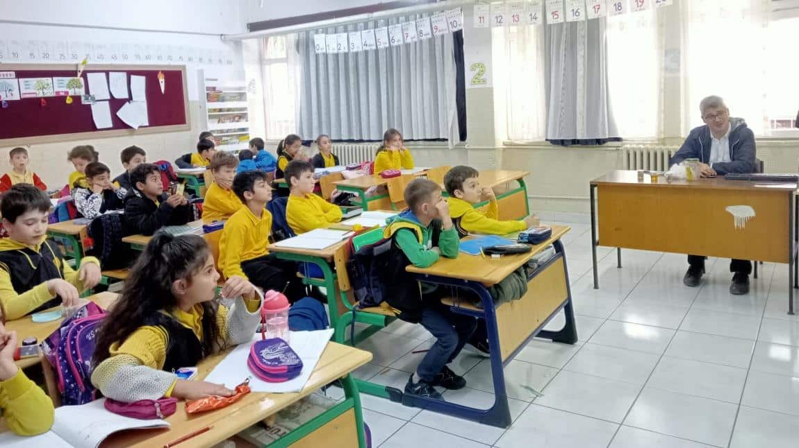 ZİRAAT MÜHENDİSİ KIYICI ALTINYAPRAK İLKOKULU’NDA