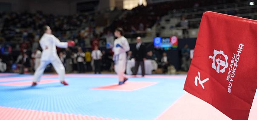 Spor Kenti Kocaeli’de bu kez karate rüzgârı esti