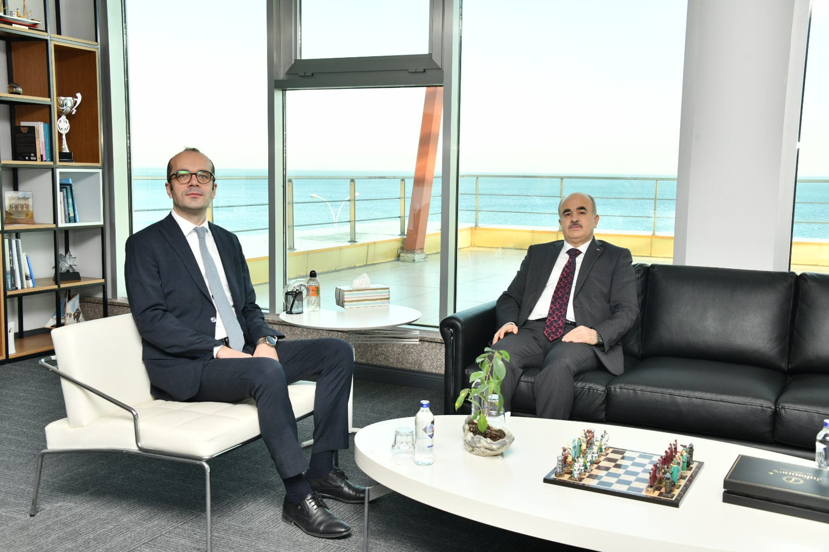 Vali’den YEDAŞ Genel Müdürlüğüne ziyaret