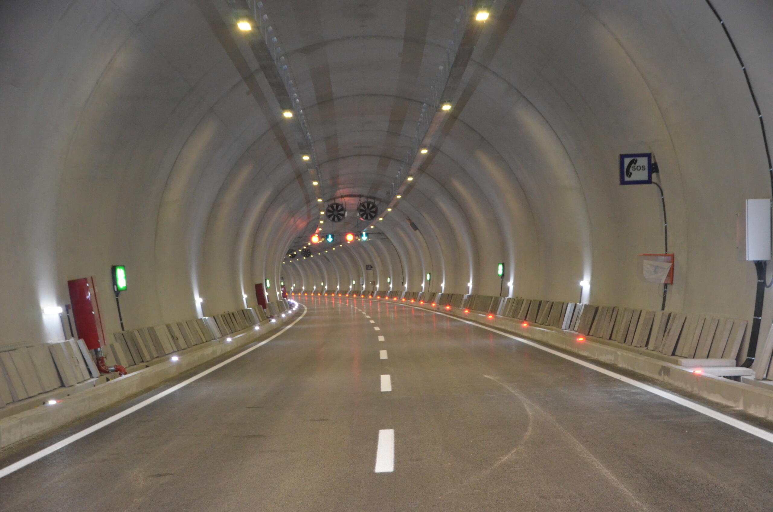 ULAŞTIRMA VE ALTYAPI BAKANLIĞI: -BADAL TÜNELİ YARIN AÇILIYOR