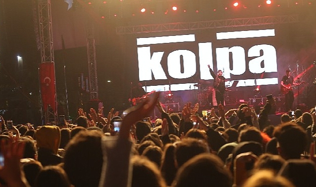 Kolpa ve Eypio on binlerce Aydınlıya unutulmaz bir akşam yaşattı