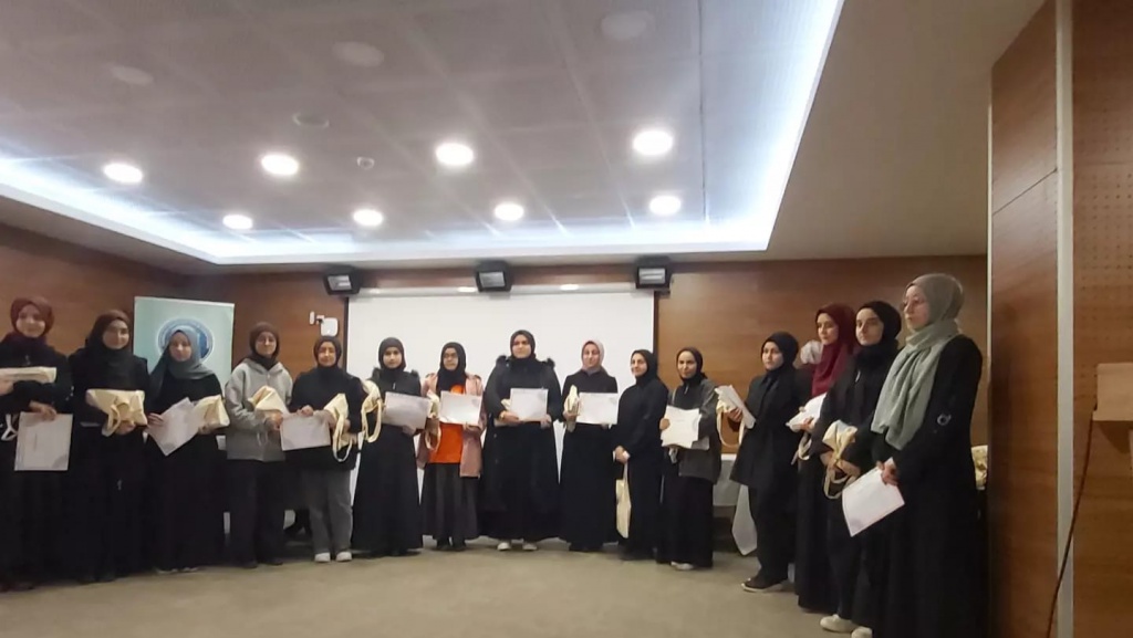 Genç Nida Kur’an-ı Kerimi Güzel Okuma ve Genç Muhafızlar Hafızlık Yarışması