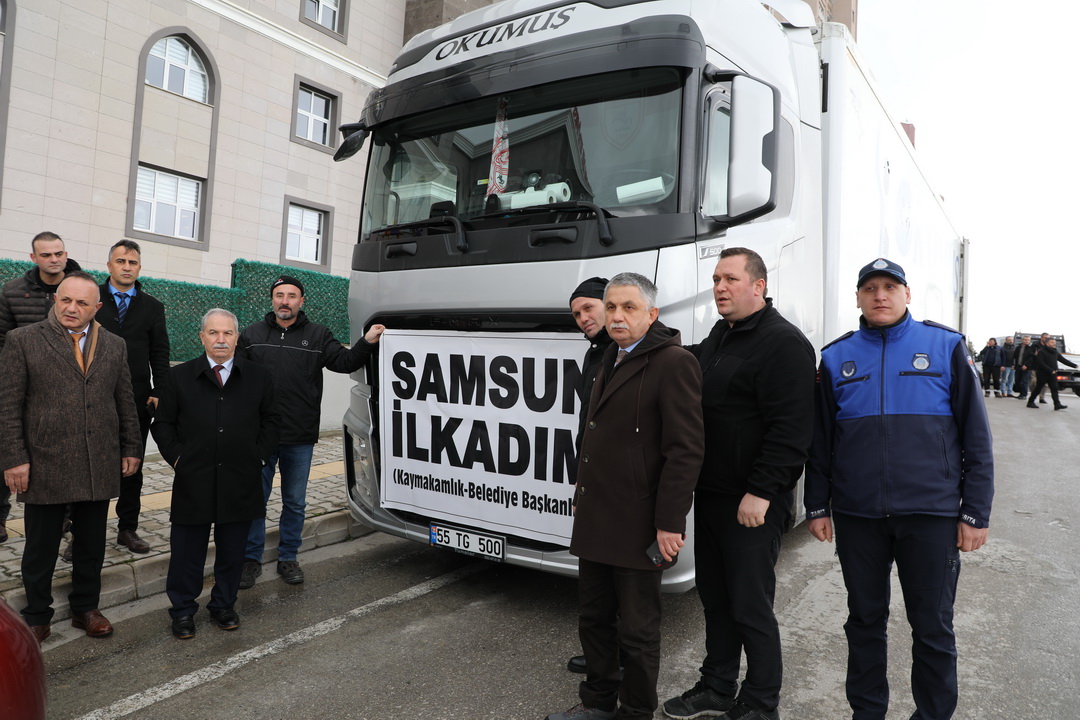 İLKADIM HALKI DEPREMZEDELERİN YARDIMINA KOŞUYOR