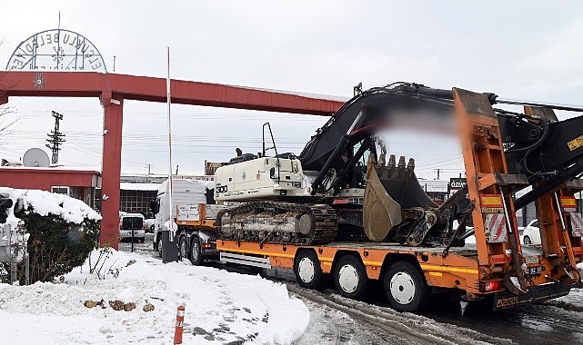 Selçuklu Belediyesi Deprem Acısının Yaşandığı Hatay’a Araç ve Personel Gönderdi