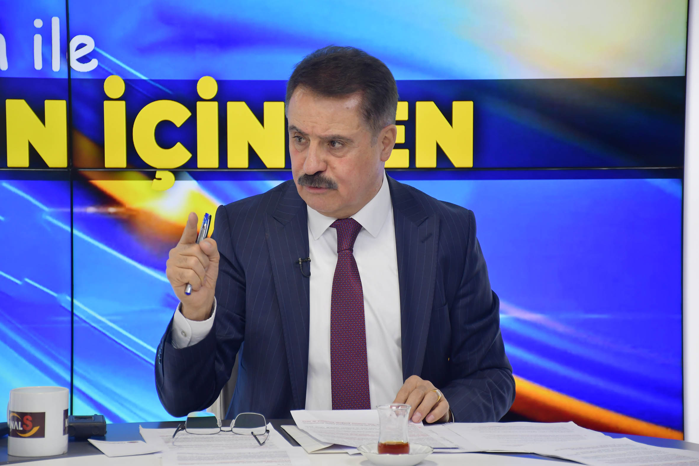 Başkan Deveci:  “Depremi unutturmayacağız” 