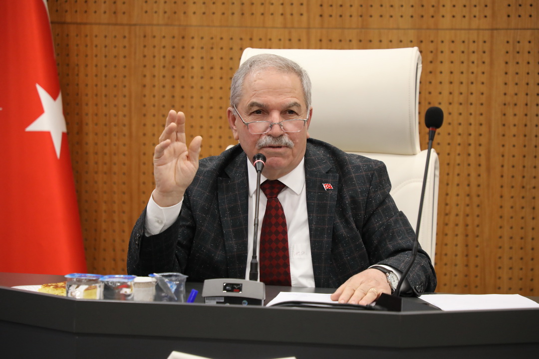 DEMİRTAŞ YEŞİLLE BÜTÜNLEŞEN PARKLARIMIZ İLÇEMİZE AYRI BİR DEĞER KATIYOR