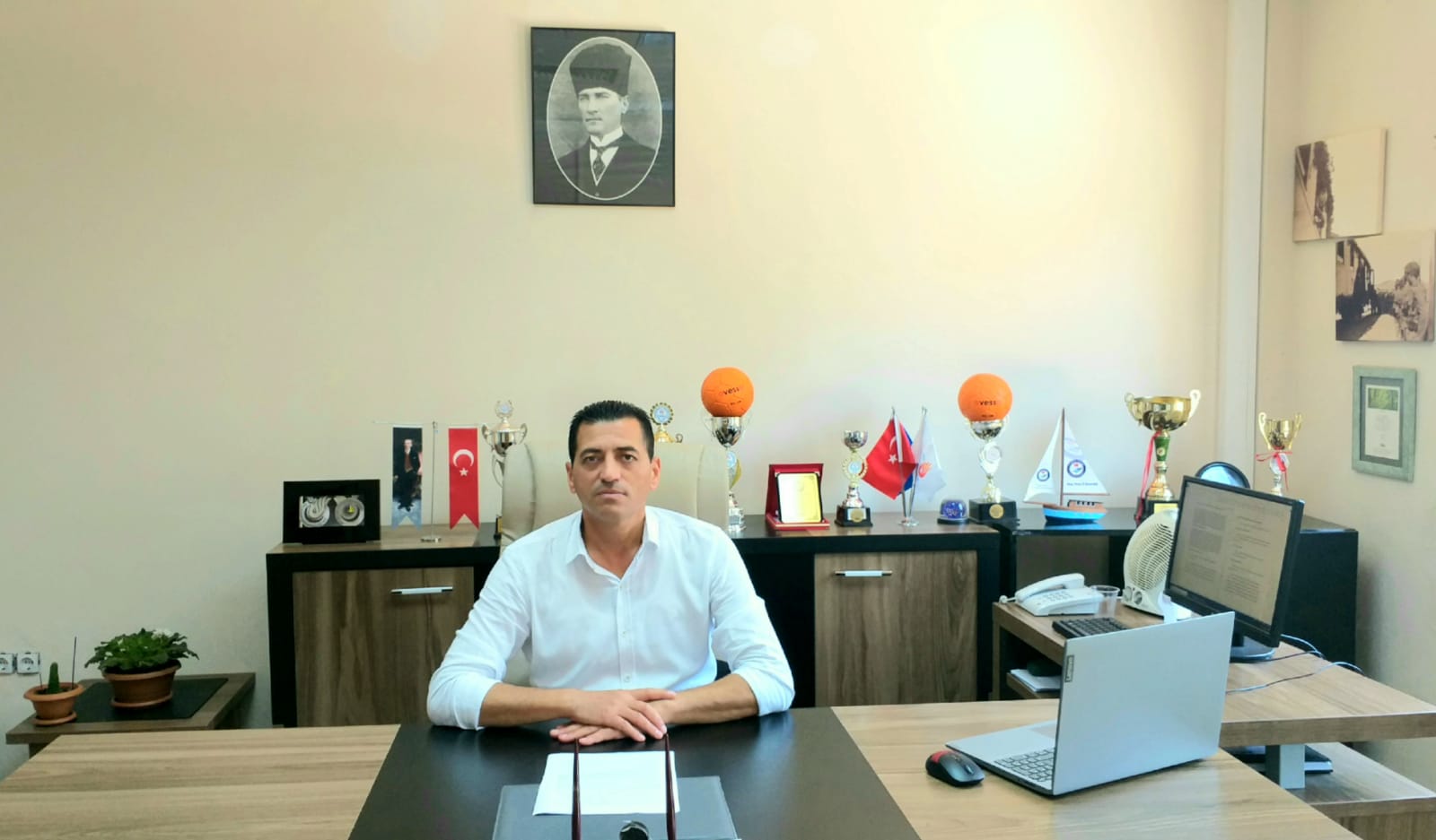 SEÇİM VAATLERİNİZDE MEMUR İKRAMİYE SÖZÜ İSTİYOR!