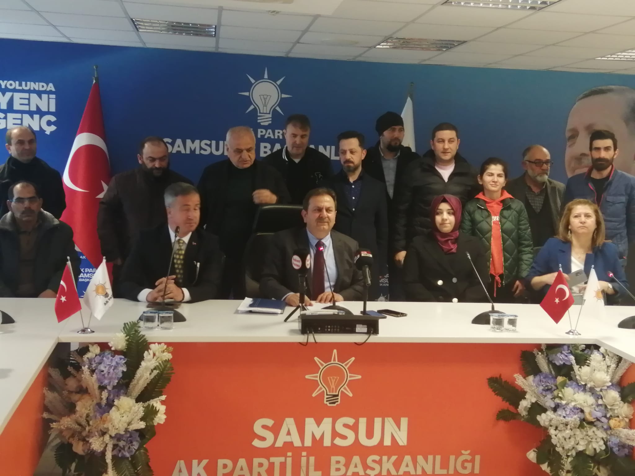 Opr. Dr. Mustafa SEVEN AKPARTİ MİLLETVEKİLİ ADAY ADAYLIĞINI AÇIKLADI