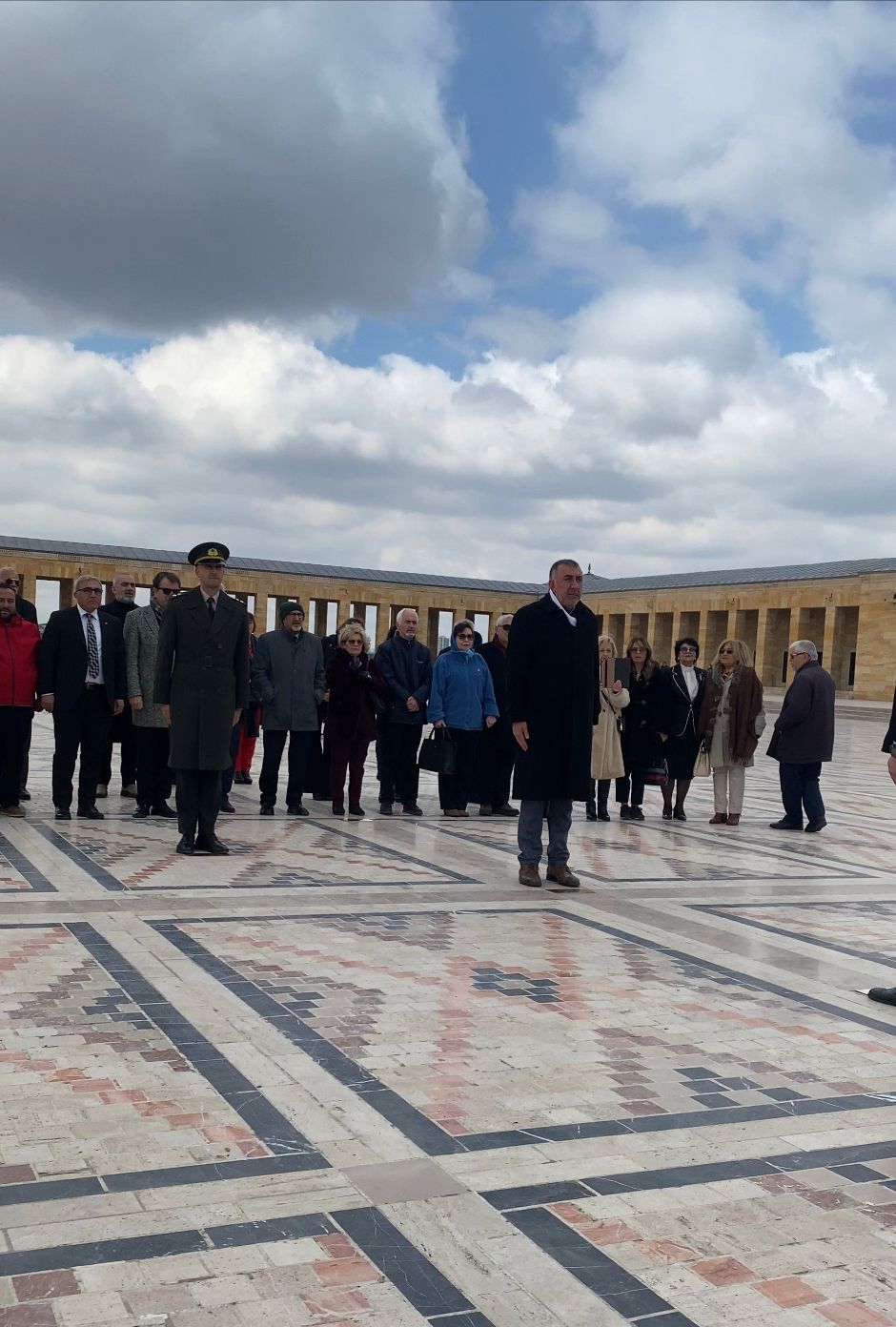 BAŞKAN FERHAN ADEMHAN BAŞKANLIĞINDA İZKON ANITKABİR’DE