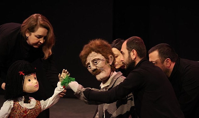 AŞT’den Yetişkinler İçin Kukla Oyunu Göçmen Prömiyer Yaptı