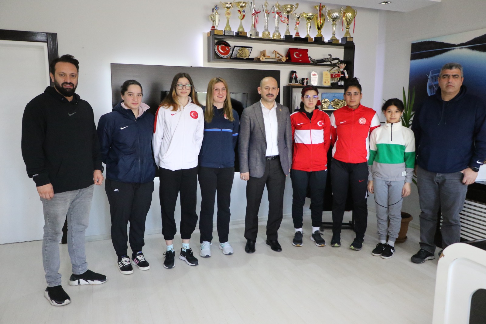 MADAYLAYALARLA SAMSUN’A DÖNDÜLER