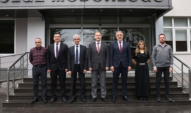 Başkan Savran, Çevre Yolu ve Altyapı Projeleri İçin Kayseri’de