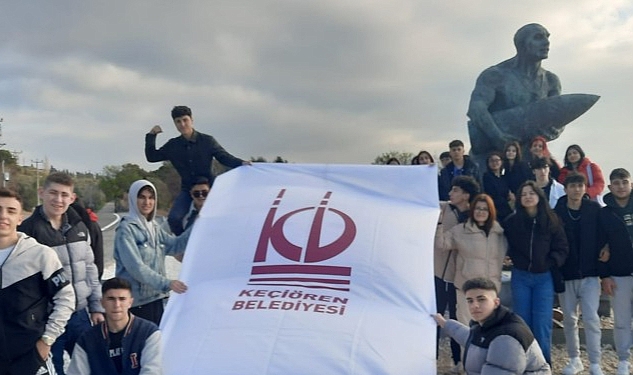 Depremde Yardım Gönüllüsü Olan Gençler Çanakkale’de