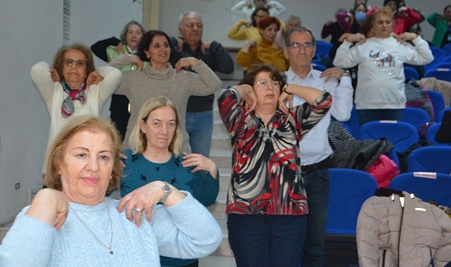 Doç. Dr. Şahin, ” Türkiye olarak hızla yaşlanıyoruz”