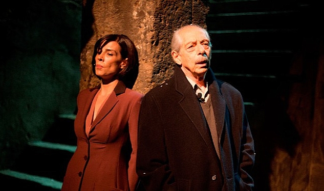 ENKA Sanat, Tiyatromuzun Ulu Çınarı Genco Erkal’ın 85. Yaşını Müzikli Gösteri “Yaşamaya Dair” ile Kutluyor!