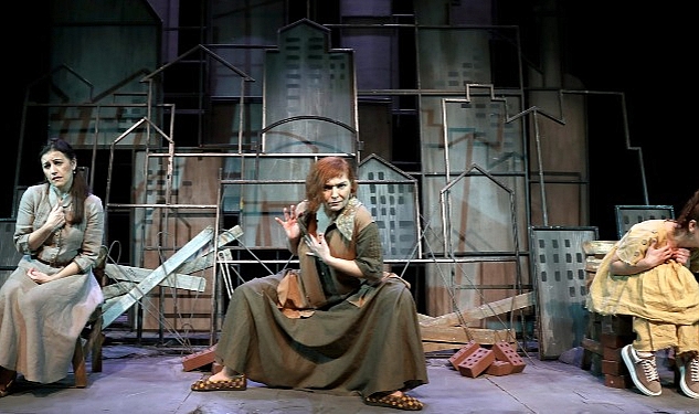 İBB Şehir Tiyatroları 27 Mart Dünya Tiyatro Günü’nü Ücretsiz Sahneleyeceği 9 Oyunla Kutluyor