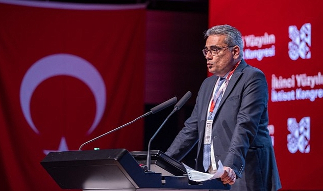 Kerim Rota: Gençlere umut verecek ikinci nesil toplum sözleşmesine ihtiyaç var