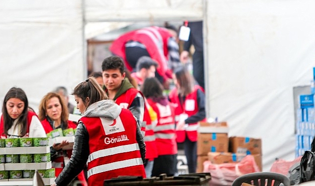 Kızılay’ın Afet Bölgelerindeki Yardım Çalışmaları Ramazan Ayında da Aralıksız Sürüyor