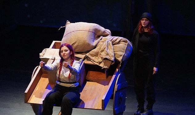 Kuvayi Milliye Destanı Tiyatro Günü’nde sahnelendi!