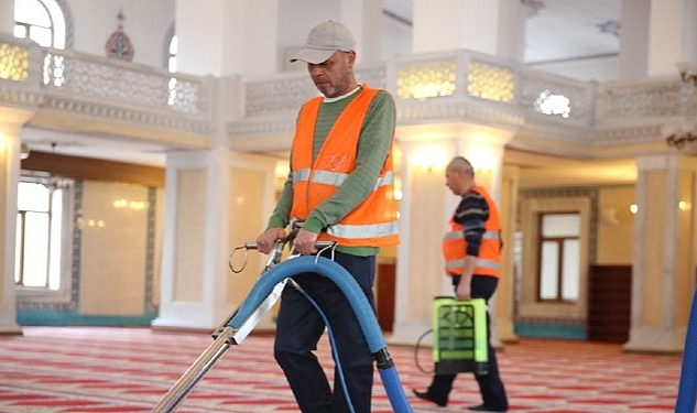 Nilüfer’deki ibadethanelerde temizlik zamanı