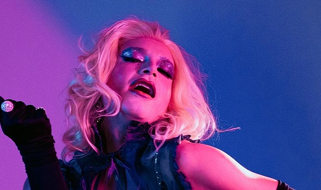 The Diva Başlıyor!