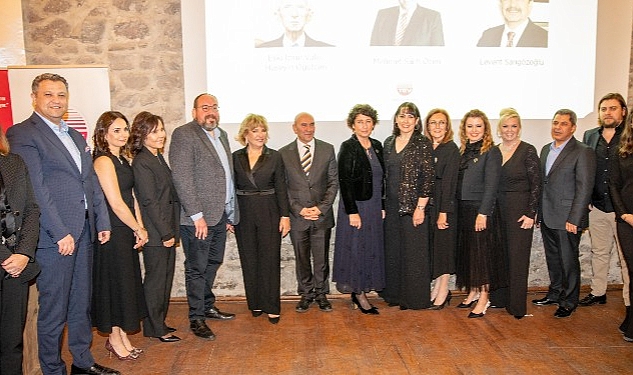 Türk Eğitim Vakfı ve İzmirli İş İnsanları Afetzede Öğrenciler İçin Umut Işığı Oldu