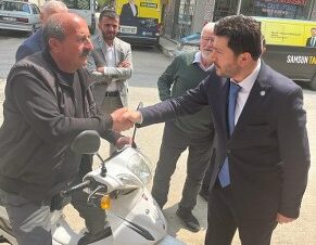 Dr. Ahmet Karkucak : Ben içinizden biriyim