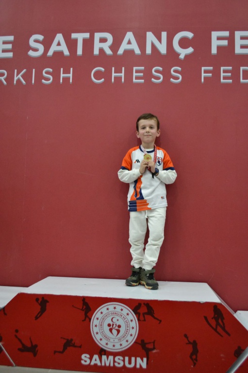 MİNİK ÖĞRENCİ ALİ MUHİTTİN DOĞRAMACI’NIN BÜYÜK BAŞARISI