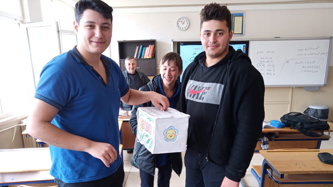 O OKULDA RAMAZAN BİTİ, YARDIM BİTMEDİ