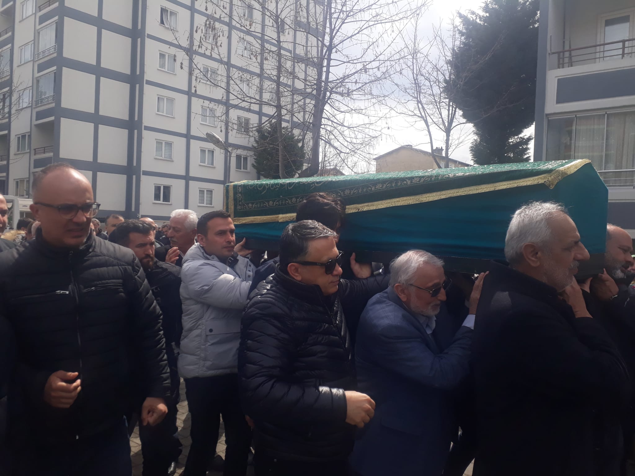 GAZETECİ ARSLAN SON YOCULUĞUNA UĞURLANDI