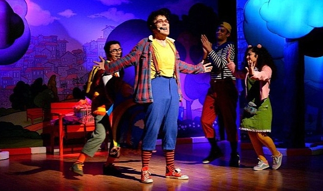 Eti Çocuk Tiyatrosu, 23 Nisan’da Deprem Bölgesinde Çocuklar ile Buluşuyor