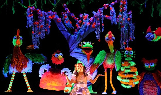 İBB Şehir Tiyatroları 23 Nisan Ulusal Egemenlik Ve Çocuk Bayramı’nda sahnelerinde 7 çocuk oyununu ücretsiz olarak çocuklarla buluşturuyor