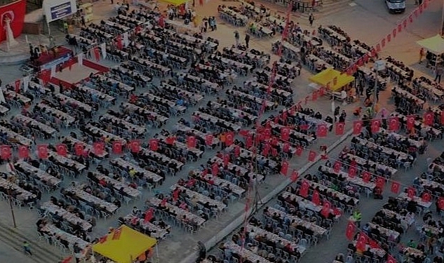 Kınık’tan Hamza Dağ’a İftarda Sevgi Seli