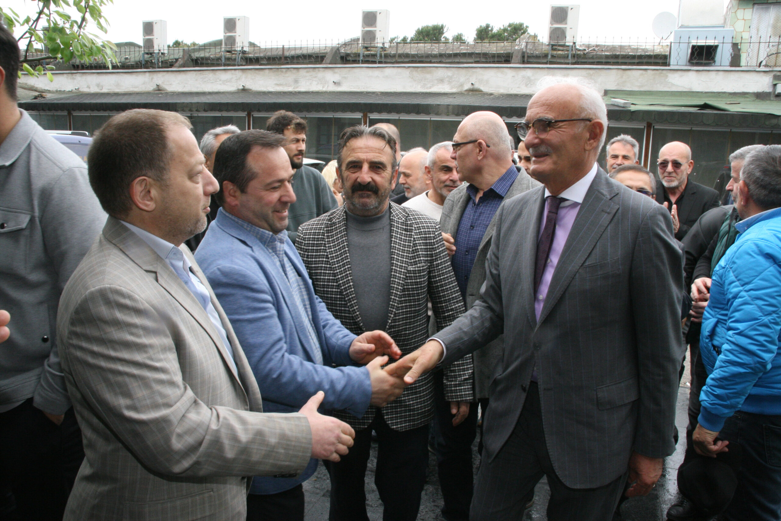 “Gelin birlik olalım “