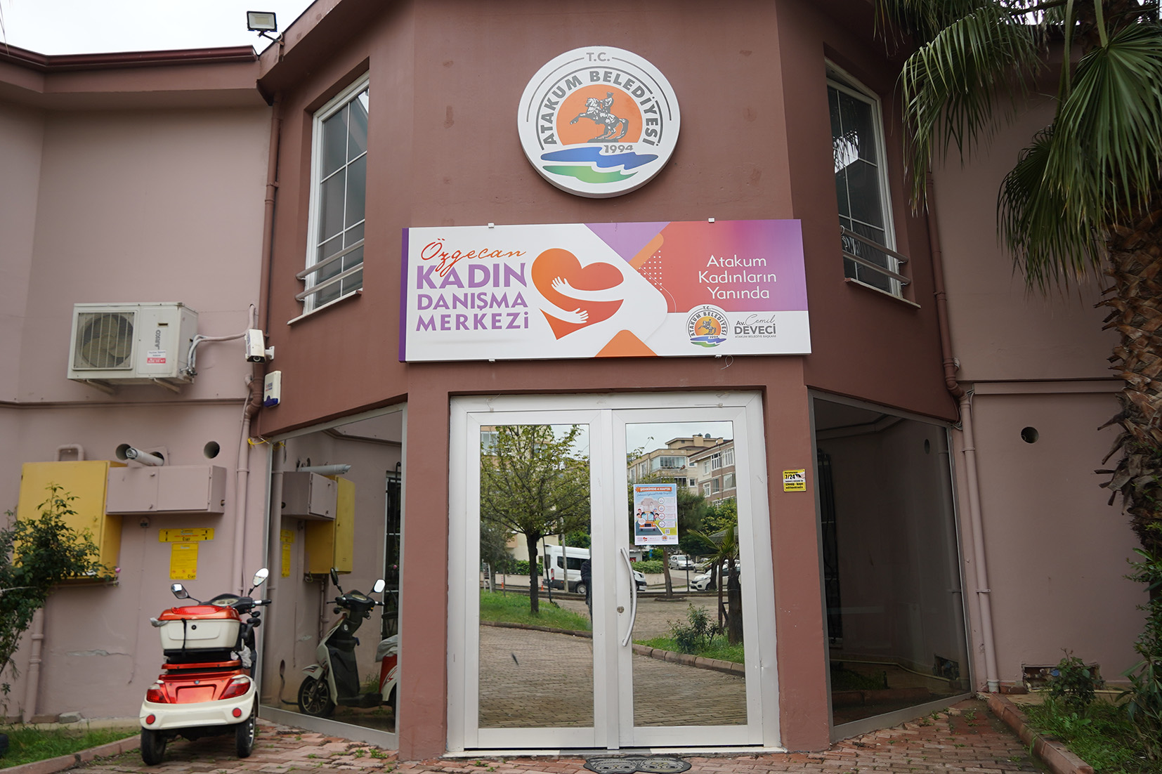 Özgecan KDM’den   genç kızlara destek 