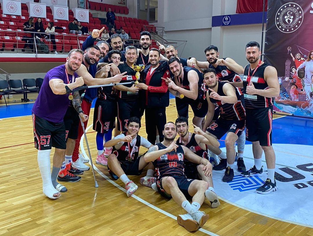 Potada şampiyon 1919 Basketbol