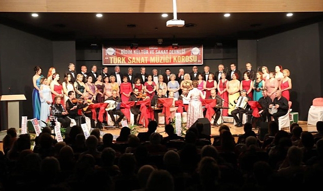 Didim’de DİKSAD Konseri Büyük Beğeni Topladı